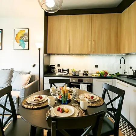 Appartement Nowy, Elegancki W Okolicy Pge Narodowy