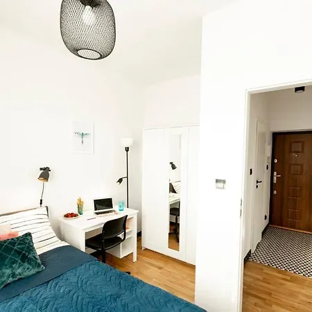 Apartament Nowy, Elegancki W Okolicy Pge Narodowy *