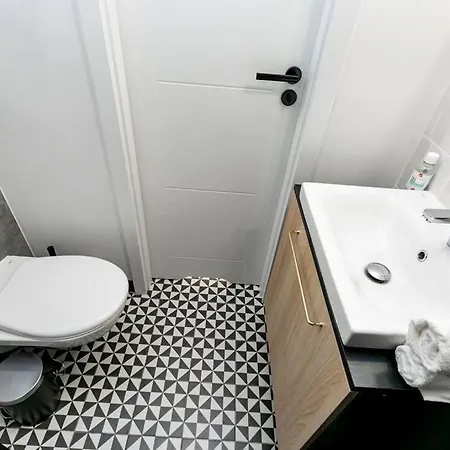 Nowy, Elegancki W Okolicy Pge Narodowy